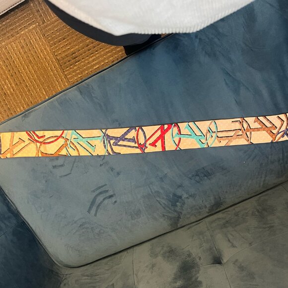 Louis Vuitton Bandeau like new, with box, tags and original tissue paper - Picture 3 of 7